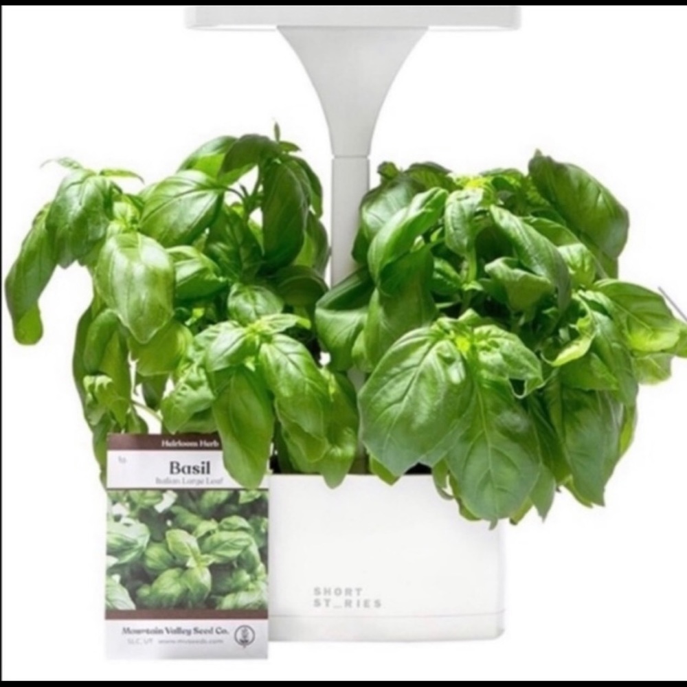 SHORT ST_RIES Indoor LED Planter